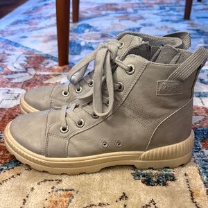Blowfish Kids Gray Lace-Up Boots Size 5
